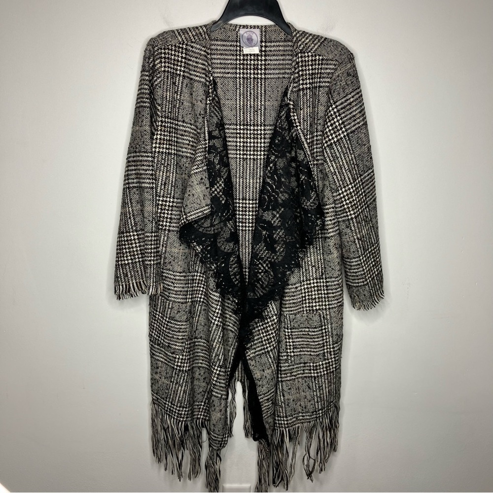 Much Muchette plaid fringe poncho jacket one‎ size